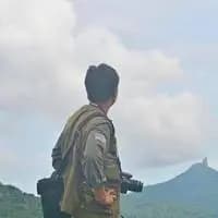 Hùng Le